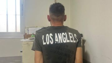 توقيف سوري في بيروت بعد نشله حقيبة سيدة في كورنيش المزرعة توقيف سوري في بيروت بعد نشله حقيبة سيدة في كورنيش المزرعة