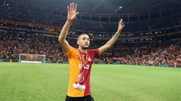 بعد أمرابط.. حكيم زياش يختار الوداد المغربي بعد أمرابط.. حكيم زياش يختار الوداد المغربي