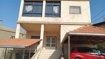 بالصور: الغارات تخلف أضرارا مادية في بلدة شمسطار بالصور: الغارات تخلف أضرارا مادية في بلدة شمسطار