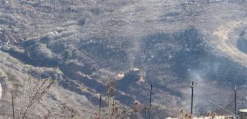 جرافة إسرائيلية تنفذ أعمال تجريف داخل الأراضي اللبنانية بين عديسة ومركبا