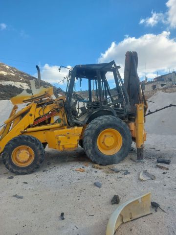 مسيرة معادية استهدفت جرافة في أطراف بلدة ديركيفا