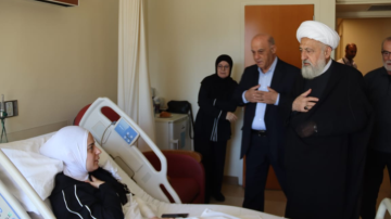 الشيخ الخطيب عاد الجريحة أماني بزي: صمودها درس في الصبر والمقاومة الشيخ الخطيب عاد الجريحة أماني بزي: صمودها درس في الصبر والمقاومة