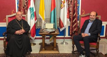 المطران إبراهيم عرض مع عقيص للتطورات