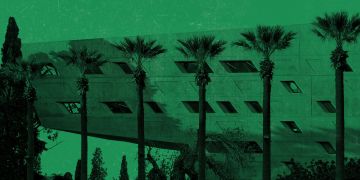 رؤية معهد عصام فارس للسياسة الخارجية اللبنانية: من الماضي إلى المستقبل