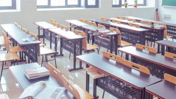 مدير مدرسة مشتى حسن الرسمية يوضح: المدرسة غير معنية بخبر الكبتاغون والتوقيف حصل في البلدة فقط مدير مدرسة مشتى حسن الرسمية يوضح: المدرسة غير معنية بخبر الكبتاغون والتوقيف حصل في البلدة فقط