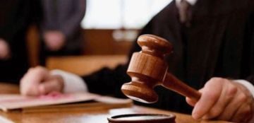 ما فعلته صادم.. فنانة عربية متهمة بالتعدي على صحفي من ذوي الهمم