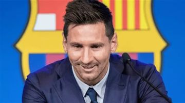 بكلمة واحدة جرحت قلوب الملايين.. ميسي يختار بيته الجديد ويوجه رسالة قاسية لبرشلونة بكلمة واحدة جرحت قلوب الملايين.. ميسي يختار بيته الجديد ويوجه رسالة قاسية لبرشلونة