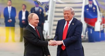 ترامب يدعو بوتين لإنهاء الحرب على أوكرانيا.. وموسكو تتمسك بتطوير ترسانتها النووية ترامب يدعو بوتين لإنهاء الحرب على أوكرانيا.. وموسكو تتمسك بتطوير ترسانتها النووية