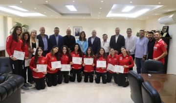 وزيرة الشباب والرياضة كرمت منتخب سيدات الكرة الطائرة