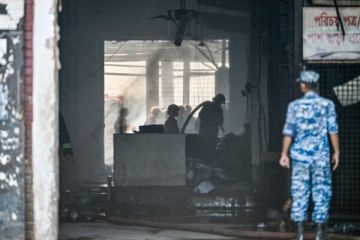 قيمة أضرار الحريق في مطار دكا ببنغلادش قد تتجاوز مليار دولار