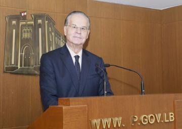 عدوان: لجنة الإدارة أقرت 3 اقتراحات قوانين وأبقت على اقتراح قانون الإعلام لمتابعة مناقشته عدوان: لجنة الإدارة أقرت 3 اقتراحات قوانين وأبقت على اقتراح قانون الإعلام لمتابعة مناقشته