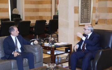 الجميل التقى سلام: على الحكومة ان ترسل مشروع قانون الانتخابات لمجلس النواب لحسم مشاركة المغتربين الجميل التقى سلام: على الحكومة ان ترسل مشروع قانون الانتخابات لمجلس النواب لحسم مشاركة المغتربين