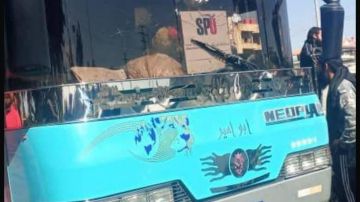 بالفيديو: هجوم على حافلة ركاب على طريق دمشق - السويداء بالفيديو: هجوم على حافلة ركاب على طريق دمشق - السويداء