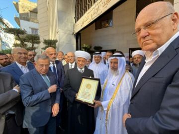 دريان افتتح مسجد الإمام الشافعي في الصنائع: بيروت تستحق وعلينا أن نفعل الكثير لكي نستحقها دريان افتتح مسجد الإمام الشافعي في الصنائع: بيروت تستحق وعلينا أن نفعل الكثير لكي نستحقها