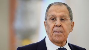 لافروف: روسيا جاهزة لمساعدة لبنان.. وعلى إسرائيل أن تسحب قواتها من الجنوب لافروف: روسيا جاهزة لمساعدة لبنان.. وعلى إسرائيل أن تسحب قواتها من الجنوب