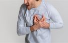 لا تتجاهلها 5 علامات تنذر بأن قلبك في خطر! - lb