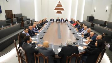 الكتائب: لبنان أمام لحظة مفصلية... ولتجنيبه حربا عبثية