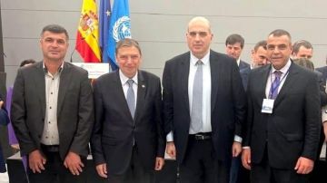 لحود: ملتزمون بتطوير قطاع الصيد البحري لحود: ملتزمون بتطوير قطاع الصيد البحري