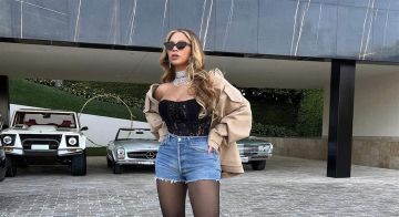 بيونسيه تخطف الأنظار بإطلالة سباق فاخرة في الفورمولا 1 بدلة قيادة كاملة!