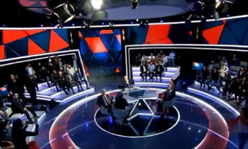 وزيرة سابقة تعلق على حلقة صار الوقت : فقط في لبنان! وزيرة سابقة تعلق على حلقة صار الوقت : فقط في لبنان!