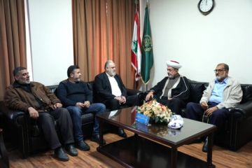 وفد من حماس جال على فعاليات صيدا: نستنكر الإعتداء الذي طال المدنيين في مخيم عين الحلوة