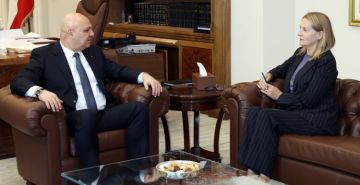 عون تسلم أوراق اعتماد 6 سفراء جدد وأجرى لقاءات متنوعة: حريصون على دعم الرياضات والمواهب الشابة