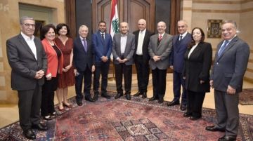 الرئيس بري: الأزمة الراهنة هي الاخطر في تاريخ لبنان...ومقتلنا في تفرقنا الرئيس بري: الأزمة الراهنة هي الاخطر في تاريخ لبنان...ومقتلنا في تفرقنا