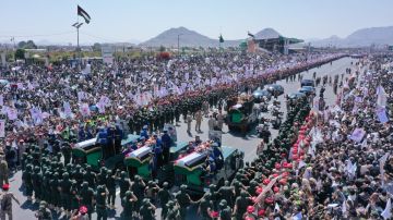 تضحيات اليمن خلال عامين من إسناده لغزة في معركة طوفان الأقصى (تقرير) تضحيات اليمن خلال عامين من إسناده لغزة في معركة طوفان الأقصى (تقرير)