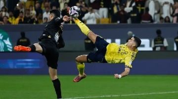  من كوكب آخر .. رونالدو يذهل العالم بمقصيته مع النصر السعودي