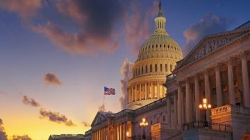 الديمقراطيون يبدون استعدادهم لإنهاء الإغلاق الحكومي