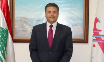 مدير مرفأ بيروت أطلق مسيرة العمل الجديدة في المرفأ: رؤيتنا قائمة على التطوير والابتكار مدير مرفأ بيروت أطلق مسيرة العمل الجديدة في المرفأ: رؤيتنا قائمة على التطوير والابتكار