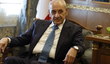 الرئيس بري : أصحاب الأرض يصنعون إلى جانب الجيش الإستقلال الحقيقي صمودا وتمسكا بآخر ذرة من التراب الوطني