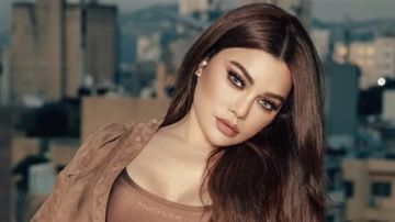 بالعباءة.. هيفا وهبي تغني في الرياض شاهدوا الفيديو