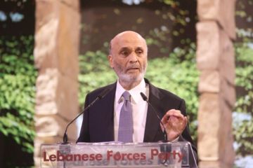 جعجع لخامنئي: لبنان دولة مستقلة لها دستورها ولا يحق لكم التدخل في شؤونها