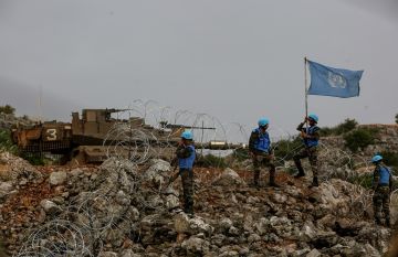 الجيش الإسرائيلي يوضح ملابسات استهدافه لعناصر من اليونيفيل الجيش الإسرائيلي يوضح ملابسات استهدافه لعناصر من اليونيفيل