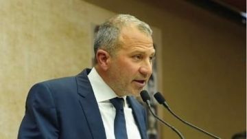 باسيل: الهجوم على قائد الجيش استهداف للمؤسسة ونسأل الحكومة أين أصبحت استراتيجية الدفاع الوطني؟