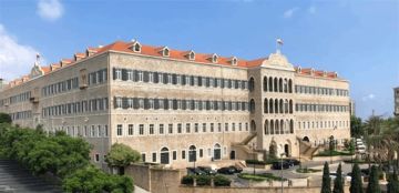 جلسة لمجلس الوزراء الخميس.. وتقرير الجيش عن خطة حصر السلاح يتصدر جدول الأعمال جلسة لمجلس الوزراء الخميس.. وتقرير الجيش عن خطة حصر السلاح يتصدر جدول الأعمال