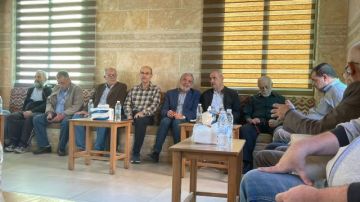 رفلي دياب معزيا باسم فرنجيه بالشيخ ابو حيدر محفوض