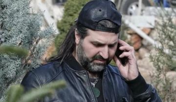 عملية دهم في الشراونة... وتفتيش منازل نوح زعيتر وصهره عملية دهم في الشراونة... وتفتيش منازل نوح زعيتر وصهره