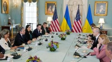 واشنطن وكييف: أي اتفاق سلام محتمل يجب أن يحترم بالكامل سيادة أوكرانيا