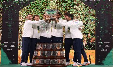 إيطاليا تفوز بكأس ديفيز للمرة الثالثة تواليا بتغلبها على إسبانيا