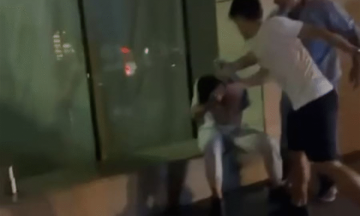 التلميذ الثائر على البلطجي