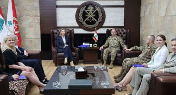 قائد الجيش استقبل ممثلة الاتحاد الأوروبي وسفير مصر