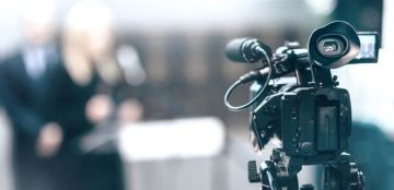 إعلامي لبناني شهير يعلق على كلام الرئيس عن بخ السم في أميركا! إعلامي لبناني شهير يعلق على كلام الرئيس عن بخ السم في أميركا!