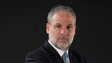 عماد مرتينوس نقيبا لمحامي بيروت عماد مرتينوس نقيبا لمحامي بيروت