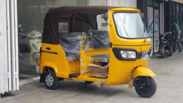 قرار لرئيس بلدية جبيل بشأن الـتوك توك قرار لرئيس بلدية جبيل بشأن الـتوك توك