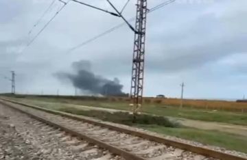 مقتل 4 أشخاص بتحطم مروحية سياحية مقتل 4 أشخاص بتحطم مروحية سياحية