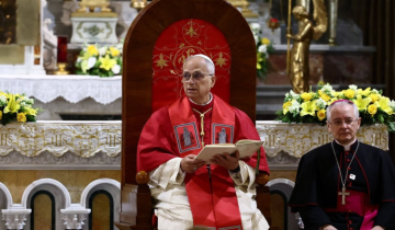 البابا لاوون الرابع عشر يترأس لقاء صلاة في كاتدرائية الروح القدس في اسطنبول