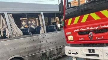 مسيرة تستهدف سيارة في بلدة الطيري وتضرر باص لنقل الطلاب