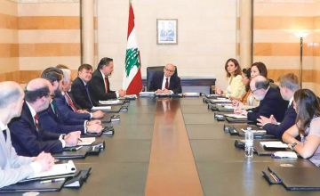 سؤال لبناني لوفد الخزانة: أيهما أسهل نقل السلاح أم الأموال؟ سؤال لبناني لوفد الخزانة: أيهما أسهل نقل السلاح أم الأموال؟